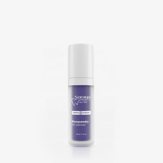 imagen del exclusivo blanqueador de dientes de la tienda sorayabyclinic.es - Producto cosmético de uso tópico destinado al cuidado estético dental.