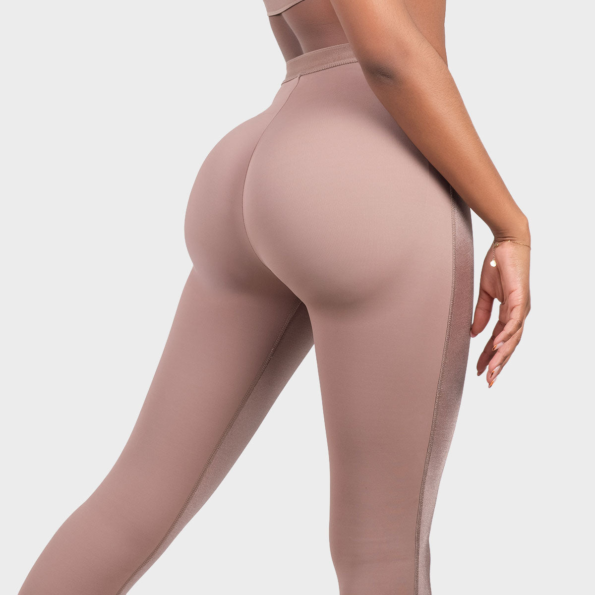 Panty girdle