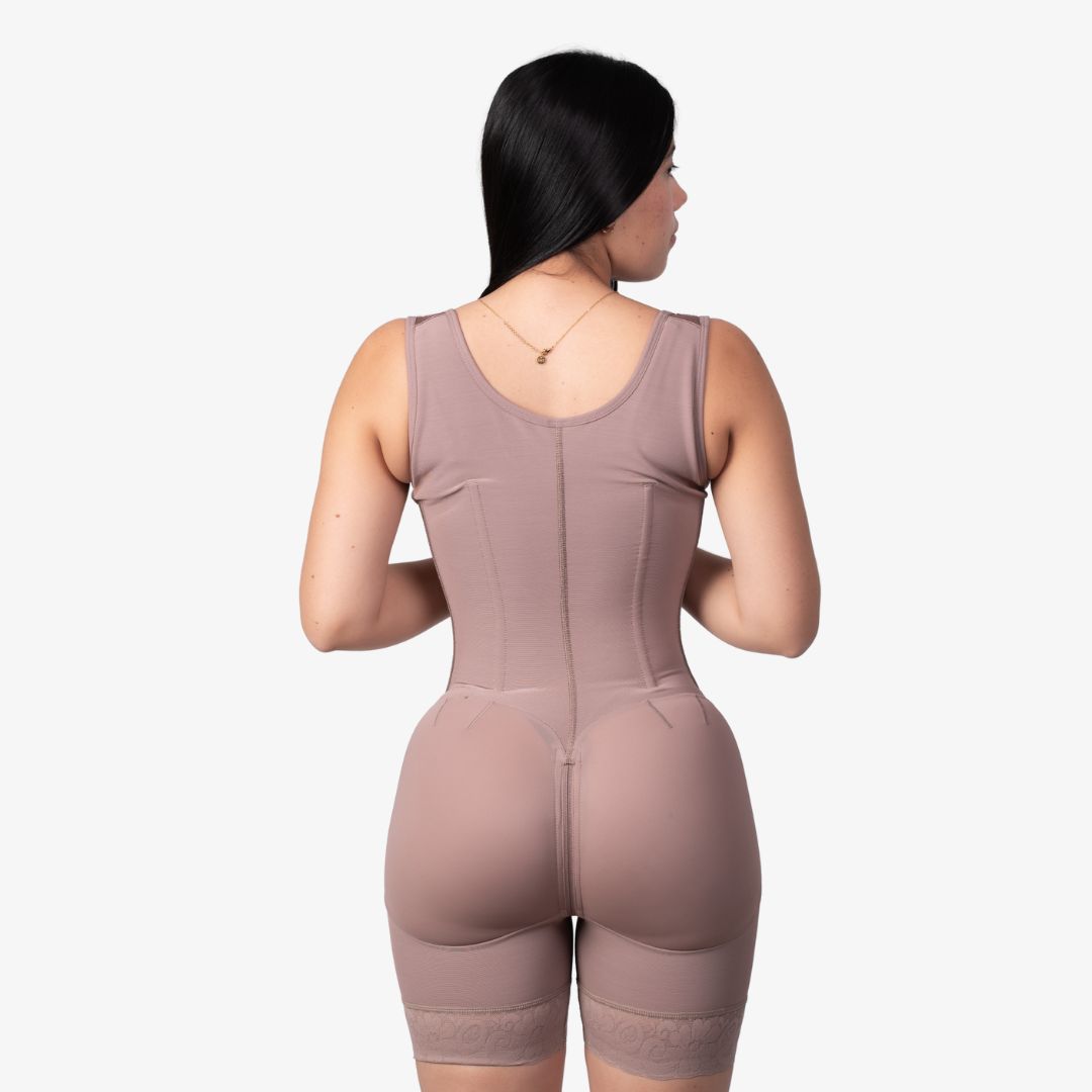Faja Chupa Panza moldea la figura al estilo reloj de arena, Soraya by Clinic