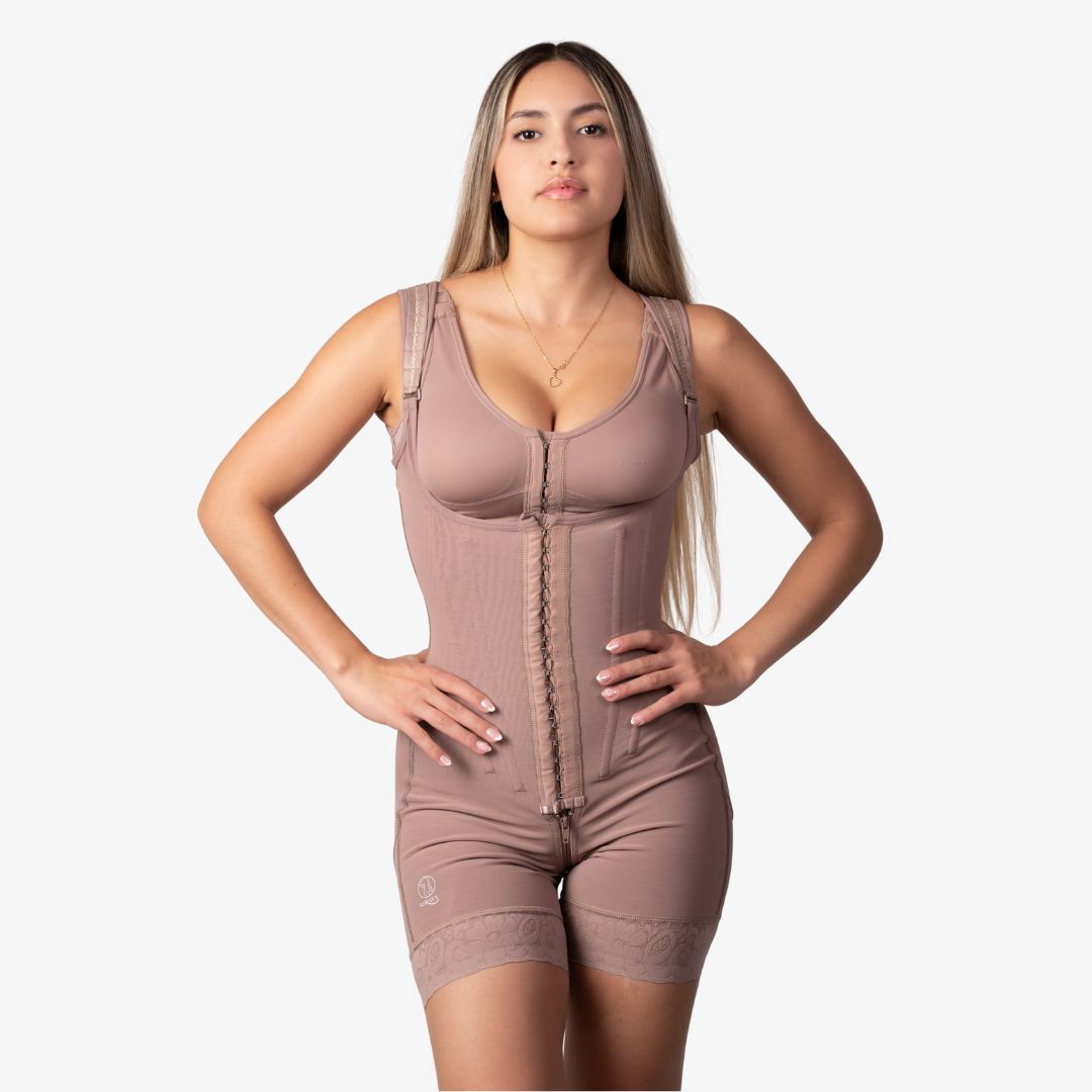Faja Chupa Panza con 10 varillas internas y compresión elevada, Soraya by Clinic