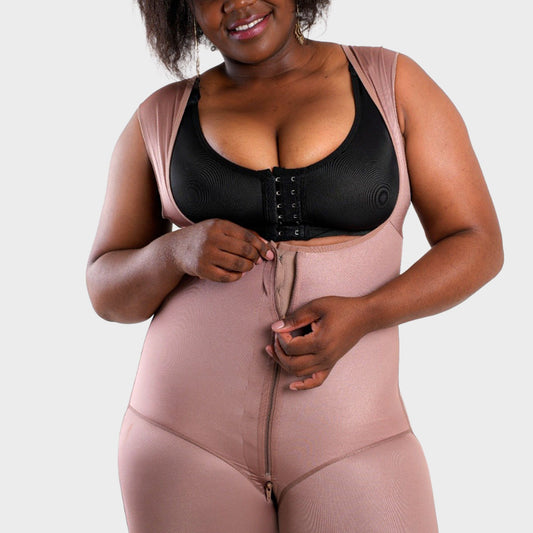 Faja Kardashian control total sin manga, Soraya by Clinic